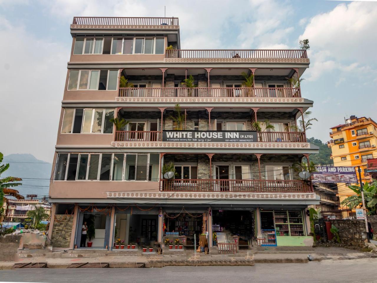 Oyo 254 White House In Hotel Pokhara Exterior photo